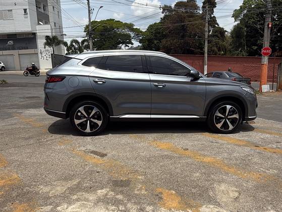BYD SONG PLUS 1.5 DM-I HÍBRIDO AUTOMÁTICO BYD SONG PLUS 1.5 DM-I HÍBRIDO AUTOMÁTICO